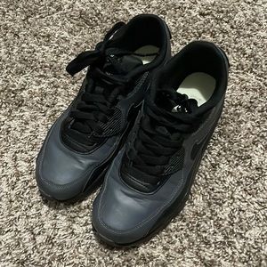 Nike air max size 5.5Y